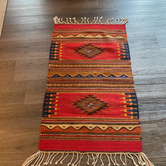 Hand Made Oxacan Zapotec Rug - Picture 2 of 5